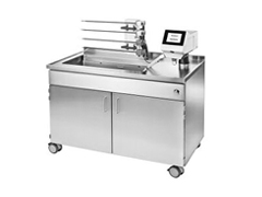 Baths for cleaning robotic tools Bandelin